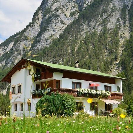 Landhaus Ahrn Leutasch Bagian luar foto